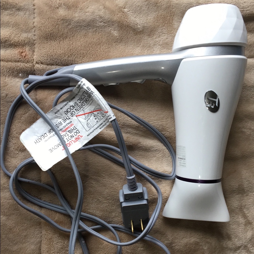 T3 hair dryer